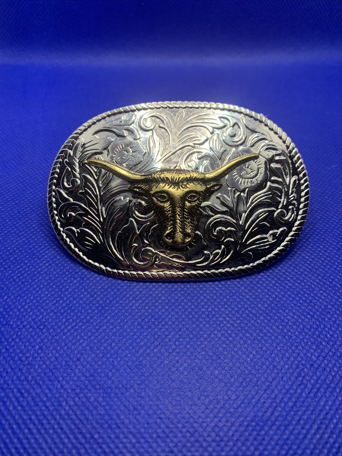Silver And Gold Toned Longhorn Steer Cattle Belt Buckle Cowboy Cowgirl