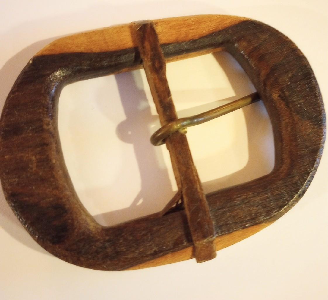 Vintage Hand Carved Wood Belt Buckle Fits 1-1/2&Prime; Belt Unisex Hippie Dude Chick