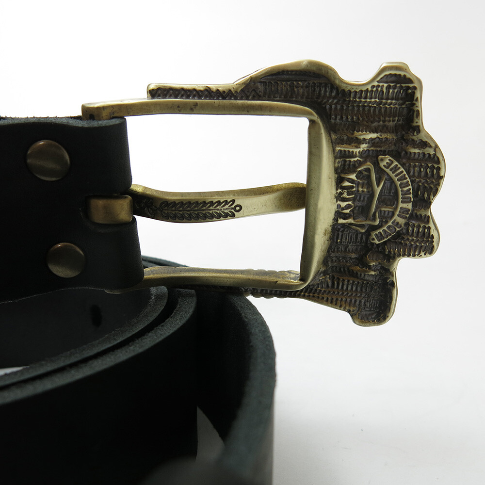 Brass belt buckle with skull « Jolly Roger »; Handmade pin type Skull buckle;