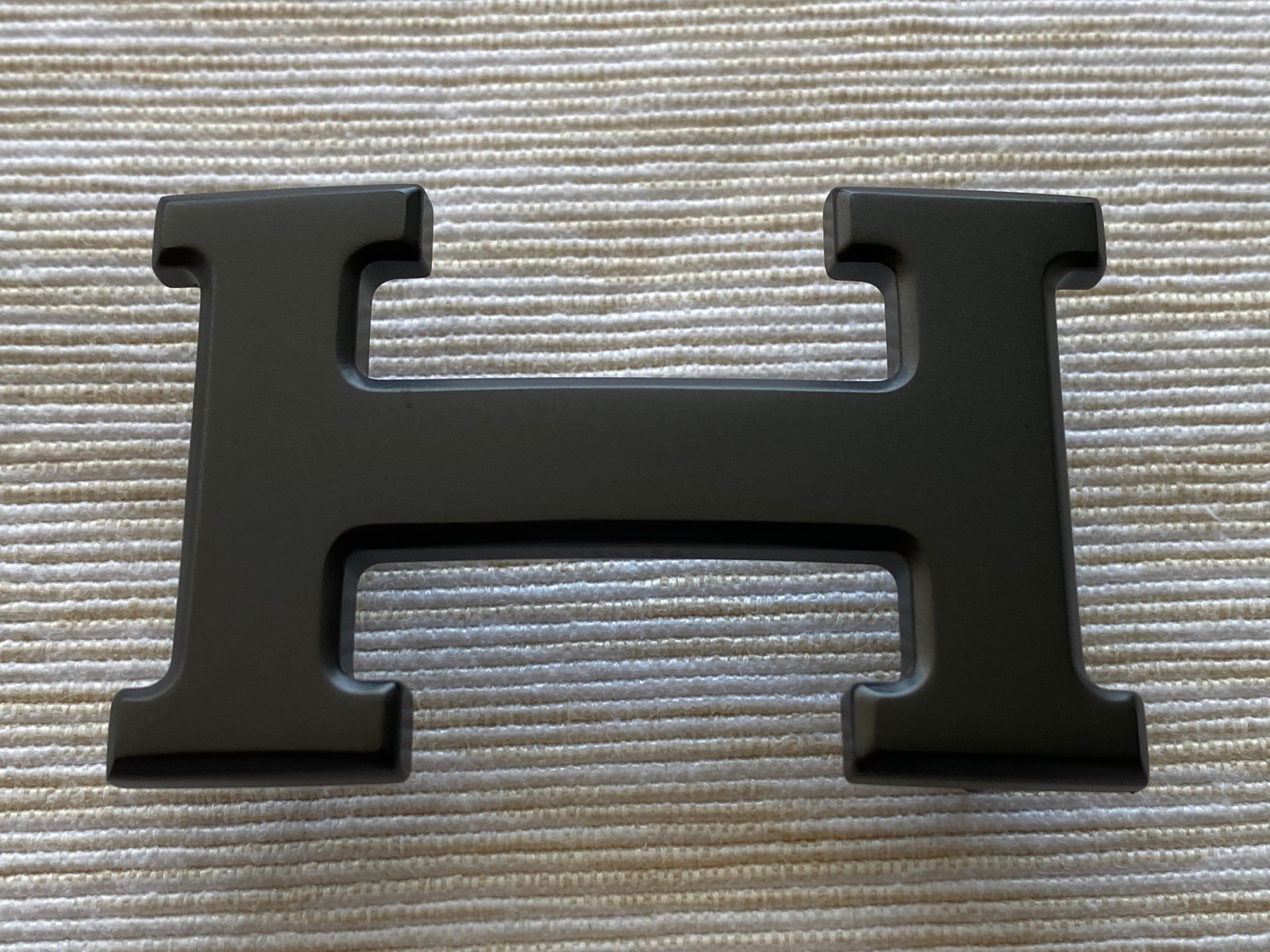 H 32mm Black Matt Belt buckle with pouch
