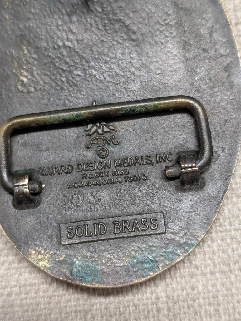 vintage DEER belt buckle BIG BUCK nature SOLID BRASS hunting WESTERN cowboy