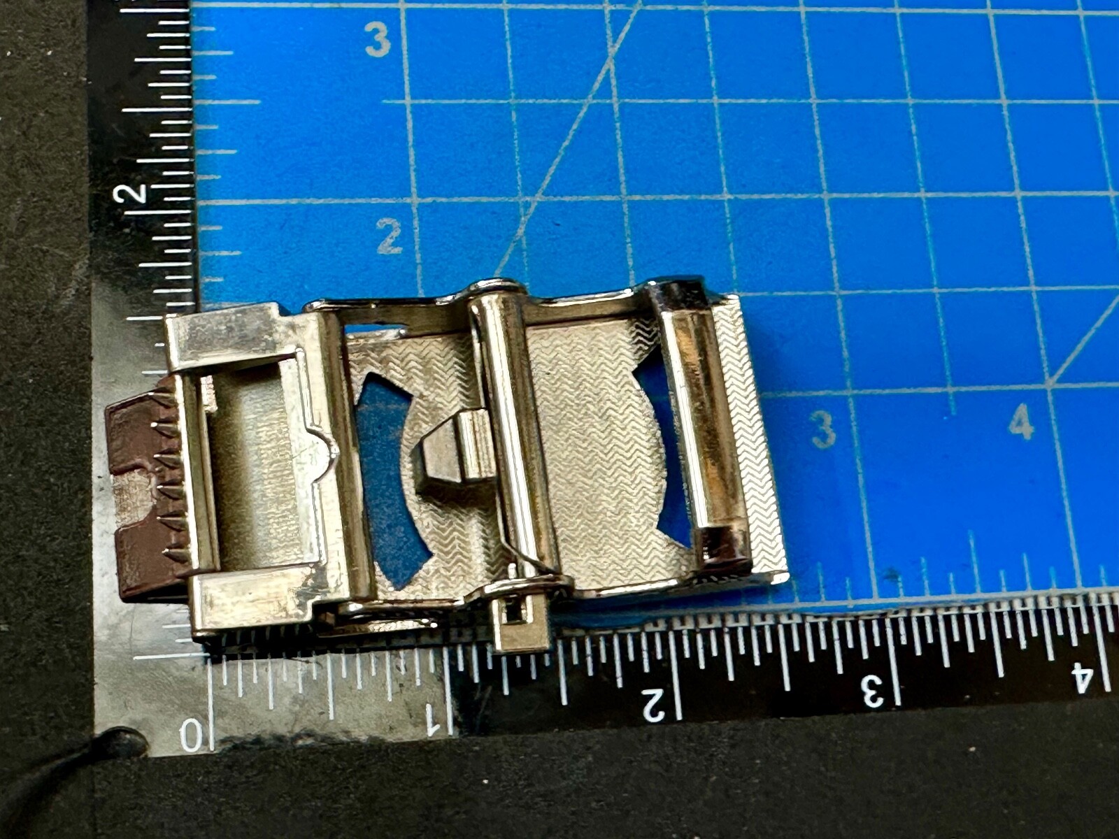 See Through Replacement Ratchet Style Vintage Belt Buckle