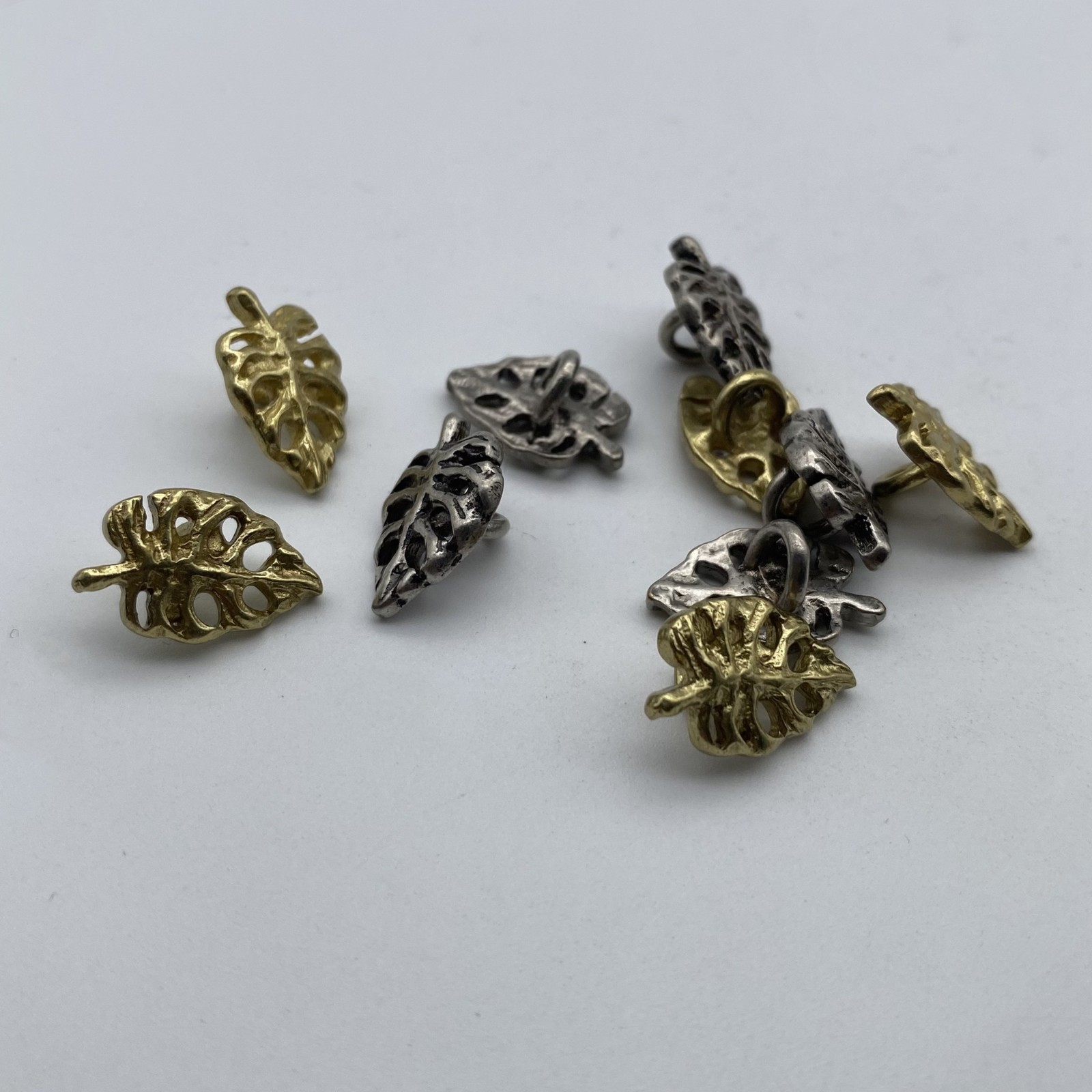 Leaf Design Sewing Button,Clothing Shank Button,Brass Sewing Button lot