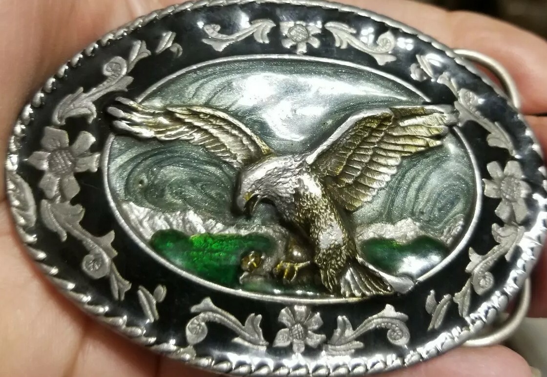 VINTAGE 1985 COLORFUL ENAMEL SISKIYOU Bald Eagle~wings in flight~BELT BUCKLE