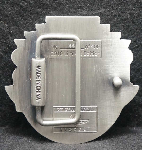 XE03130 *NOS* VINTAGE 2010 ***INDIANAPOLIS 500*** RACING SPORT MENS BELT BUCKLE