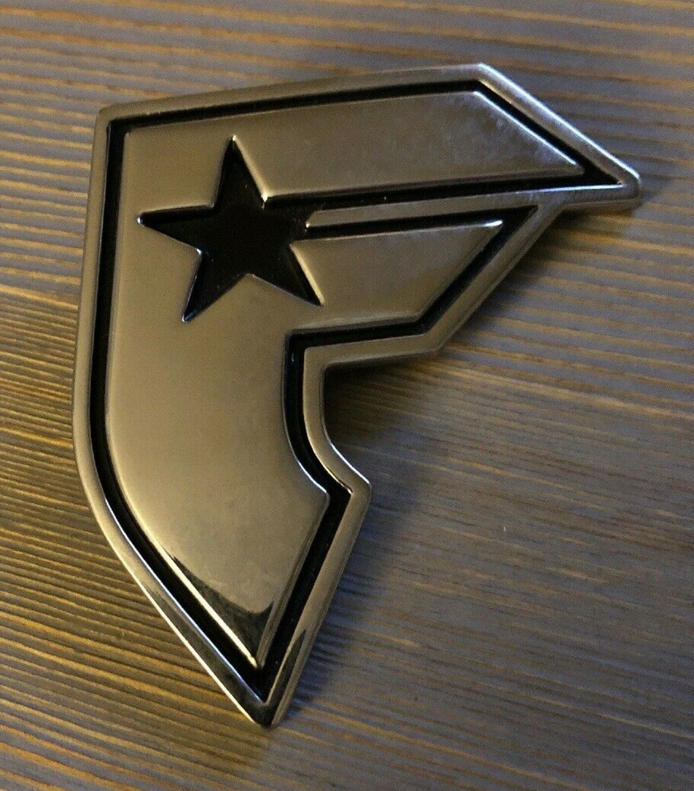 Famous Star and Strapes F Initial Belt Buckle Skateboard Men Women Fashion Rodeo