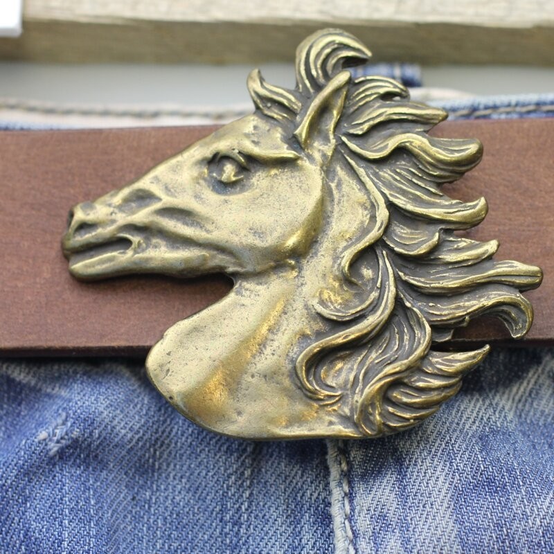 Horse Head Belt Buckle With Detailed Design In Antique Silver Finish