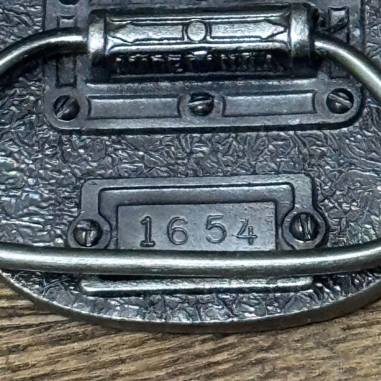 Metal Police Belt Buckle Bakery 1988 #1654 Serve & Protect Law Enforcement Badge