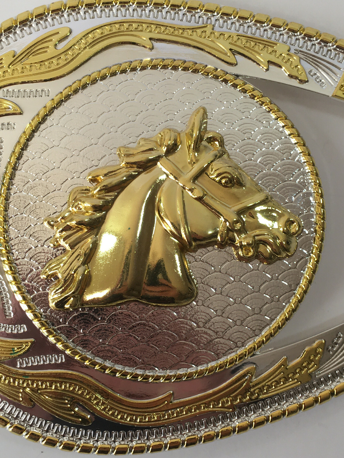 Western Cowboy Horseshoe Belt Buckle Horse Shoe for Men or Women