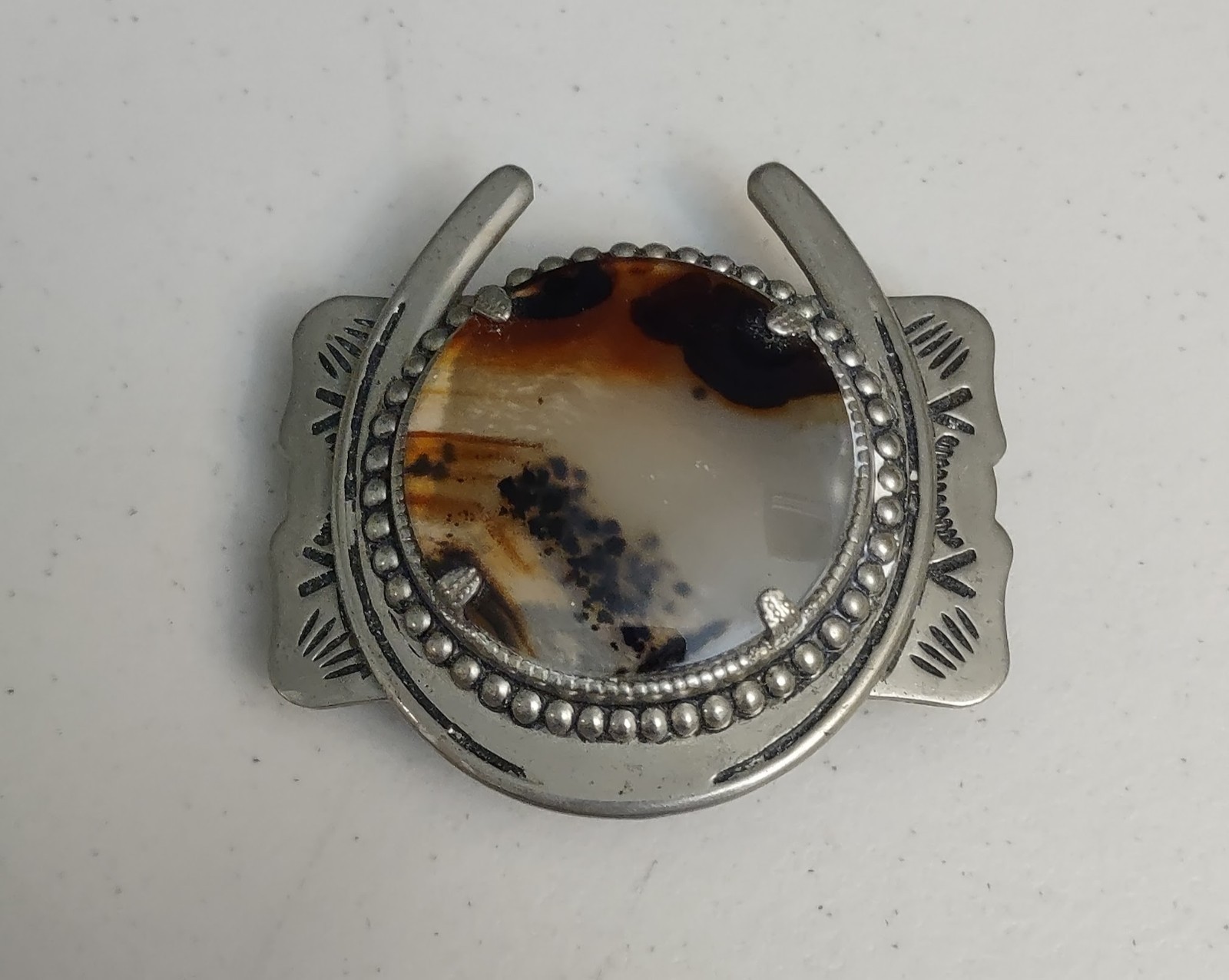 Western Belt Buckle Silver Nickel Metal w/Agate Stone Horse Shoe Decorative
