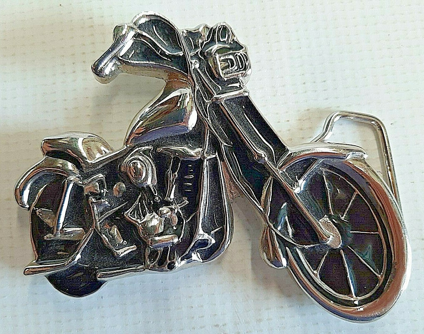 Silver Metal Motorcycle Fashion Bell Buckle NEW w/ Black Lacquer Fits 1½ » Belt