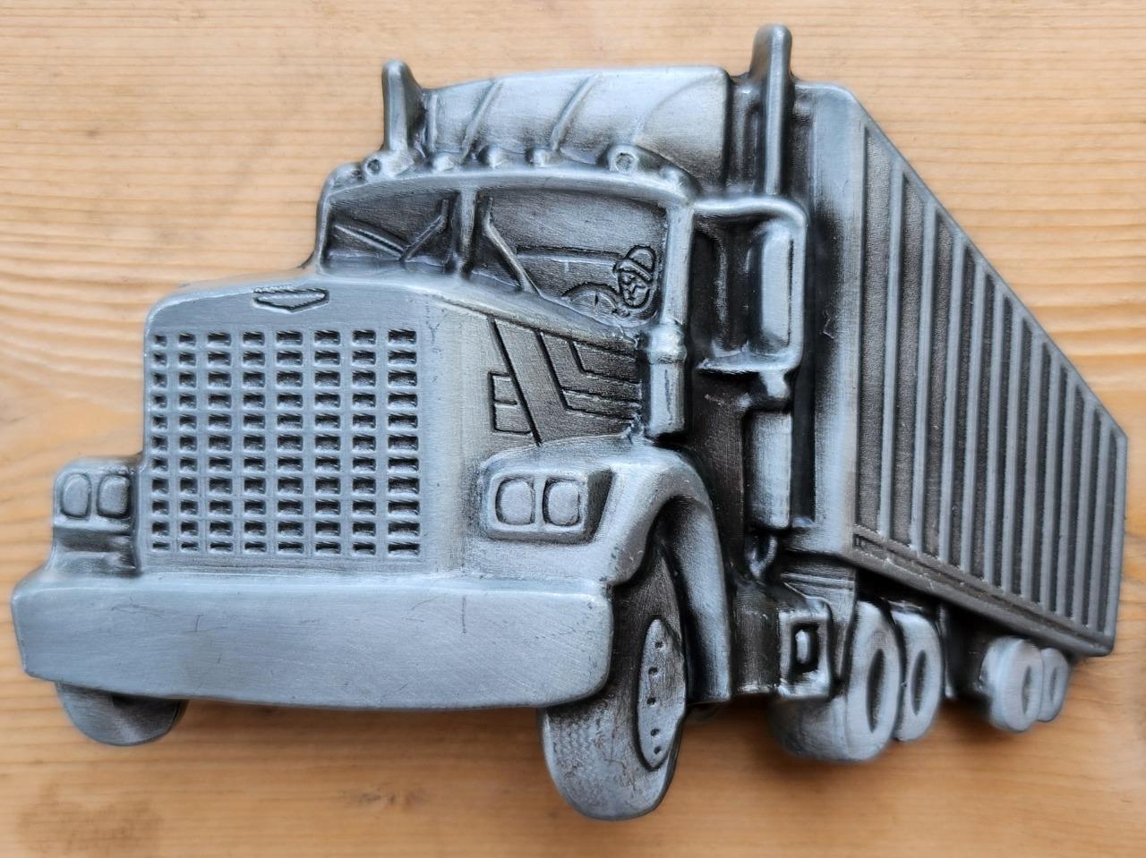 TRUCK SEMI 18 WHEELER 3-D SILVER TRUCKER WESTERN BELT BUCKLE