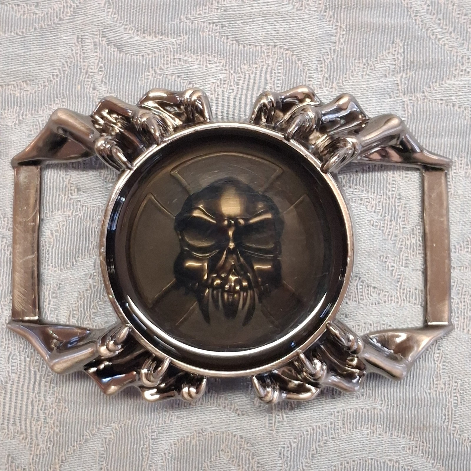Skull Finger Hand Bones Resin Pewter Belt Buckle Punk Rocker Goth Skeleton Bones