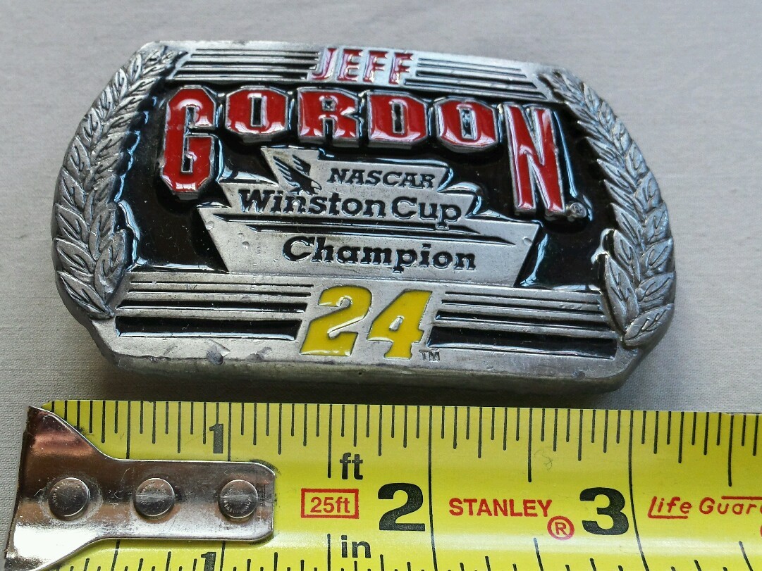 JEFF GORDON NASCAR WINSTON CUP CHAMPION #24 NASCAR SPECIAL EDITION BELT BUCKLE