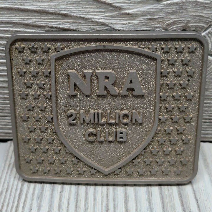 NRA Belt Buckle Mens Silver 2 Million Club Shield Stars Metal Rodeo Western Vtg