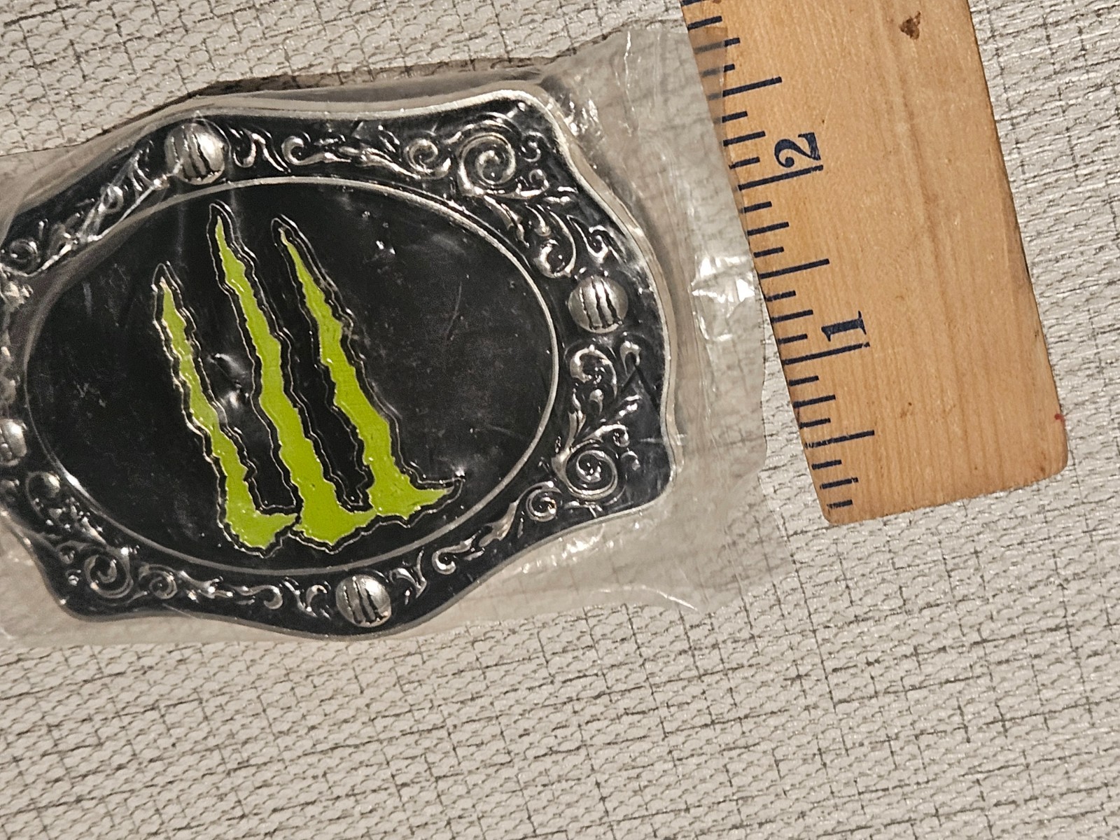 B2 New In Sealed Packaging Monster Energy Drink Belt Buckle- 4 1/4&Prime; Wide Oval