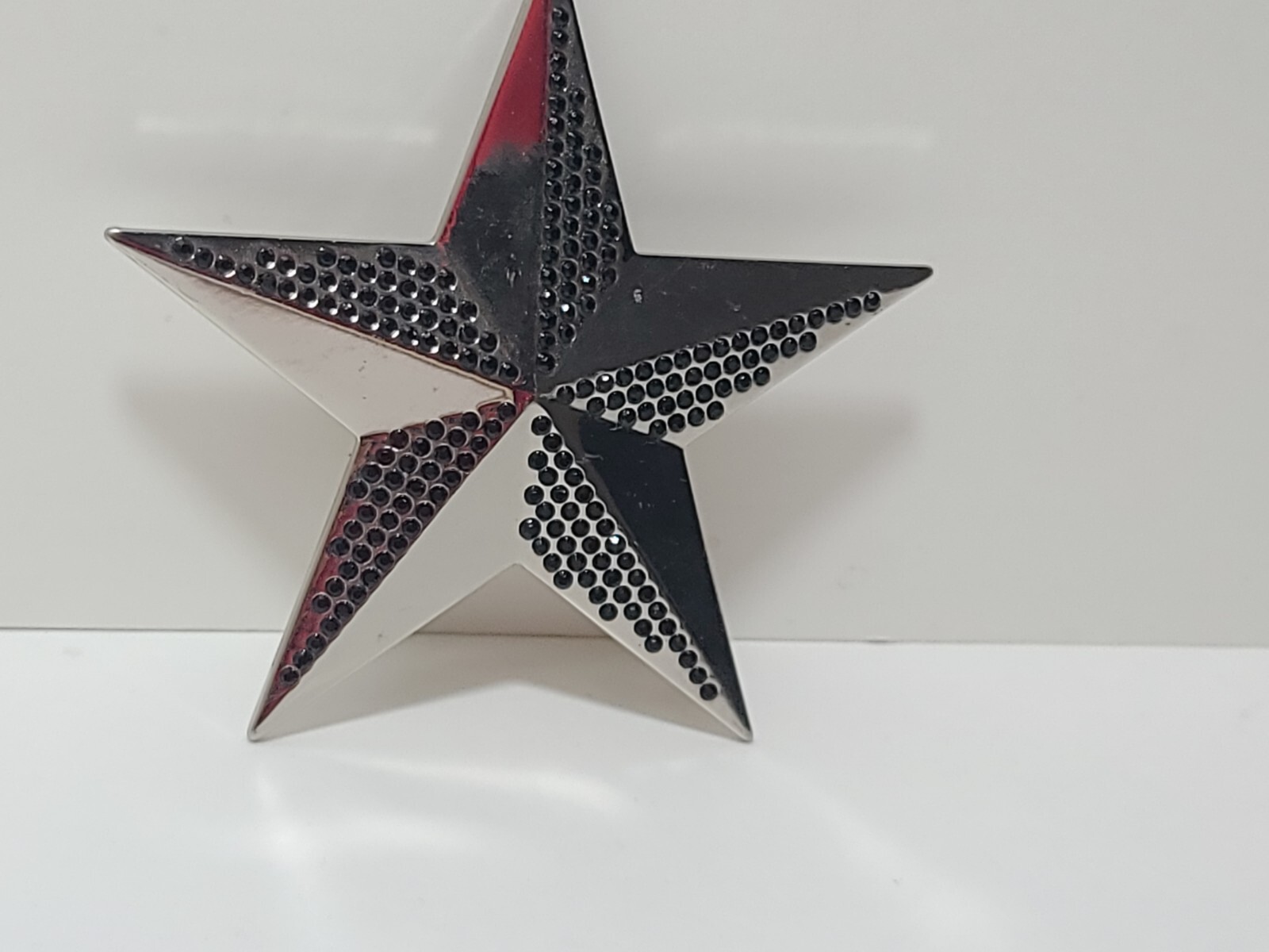 Silver With Black Sparkling Stones. Star Metal Fashion Belt Buckle