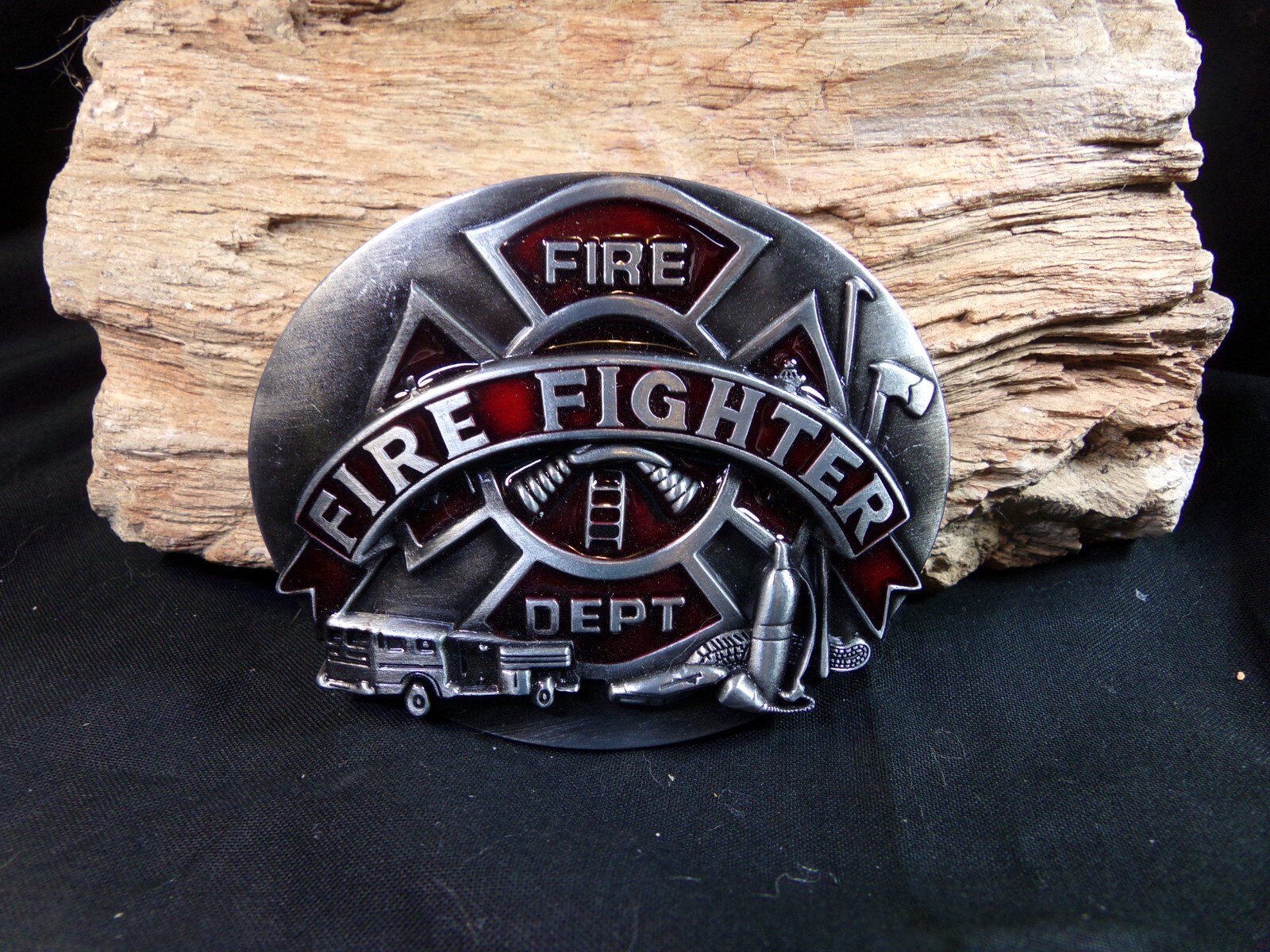 Men&rsquo;s Metal Belt Buckle Fire Fighter Fire Department, Red & Grey, Fire Truck, Ax