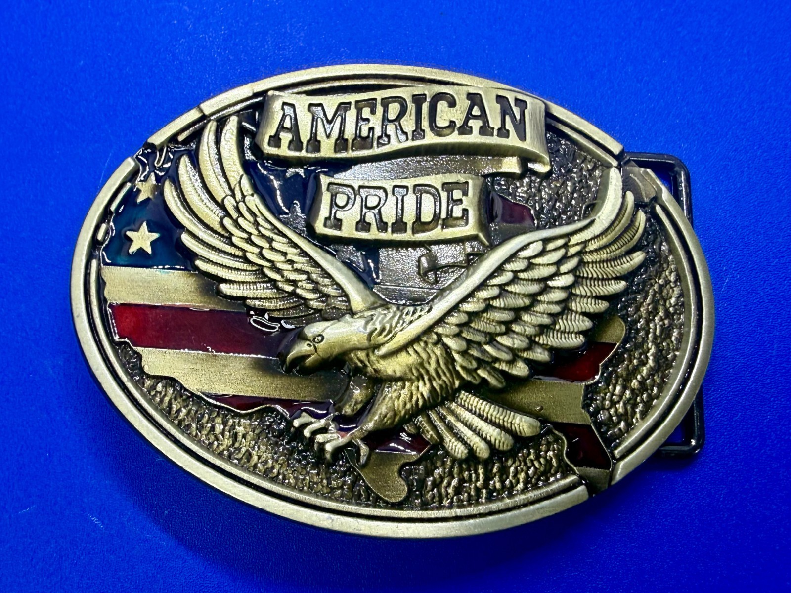 American Pride USA Bald Eagle Majestic Flying Hunting Country Flag Belt Buckle