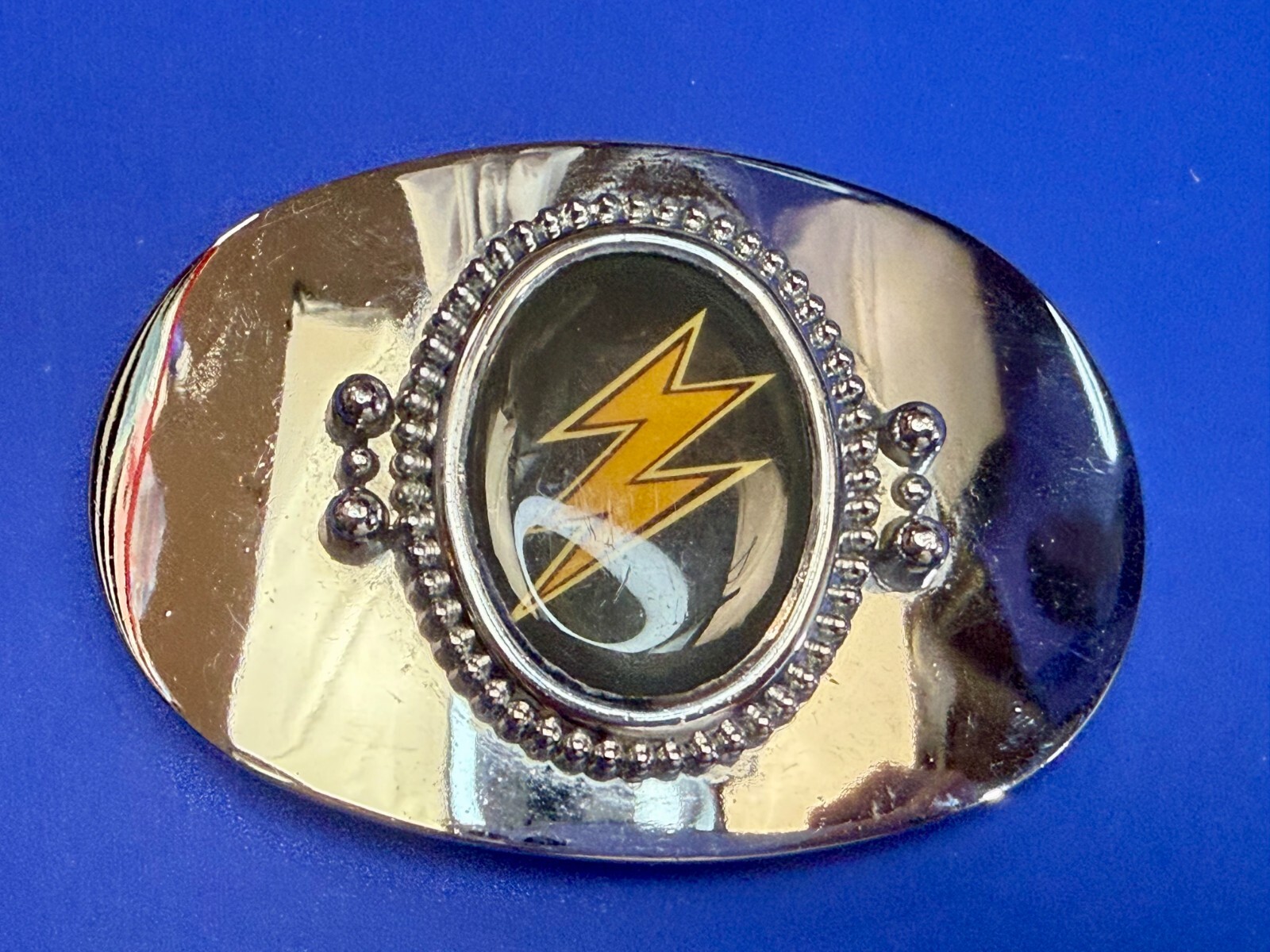 Lightning Bolt Strike Electric Shock Flash on Centered Cabochon Oval Belt Buckle