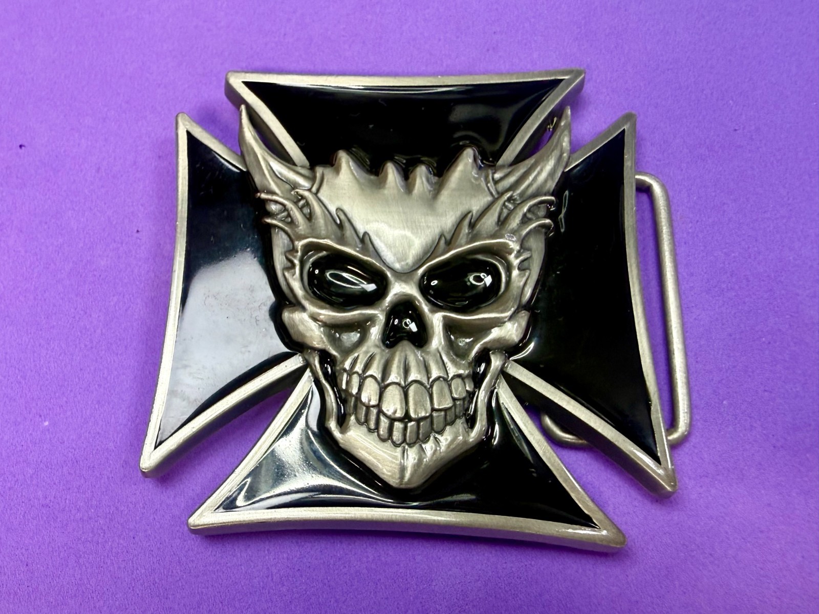 Devil Skull Maltese Cross Enamel Gothic Punk Pewter A-9 Siskiyou Belt Buckle