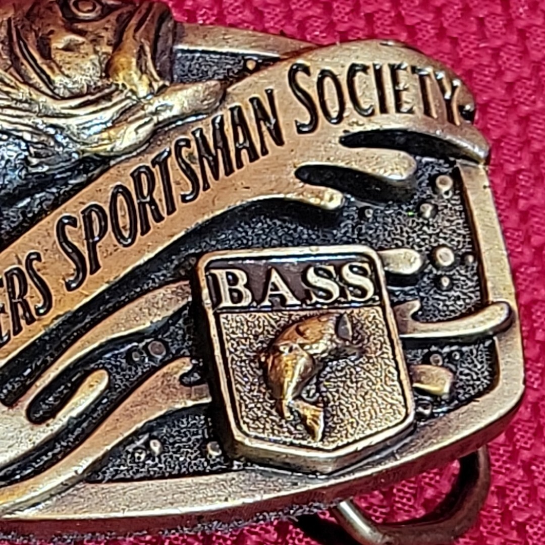 3&Prime; BELT BUCKLE Bass Anglers Sportsman Society VINTAGE B.A.S.S. Brass metal Fish
