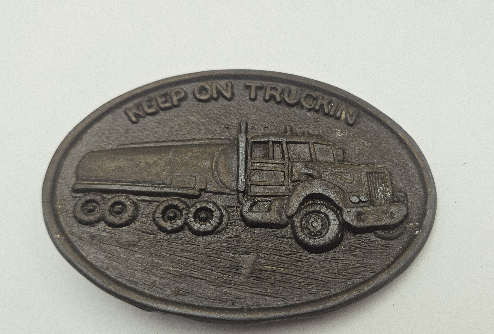 Vintage Keep on Truckin Trucking Big Rig Oil Tanker Truck Belt Buckle 1970&rsquo;s