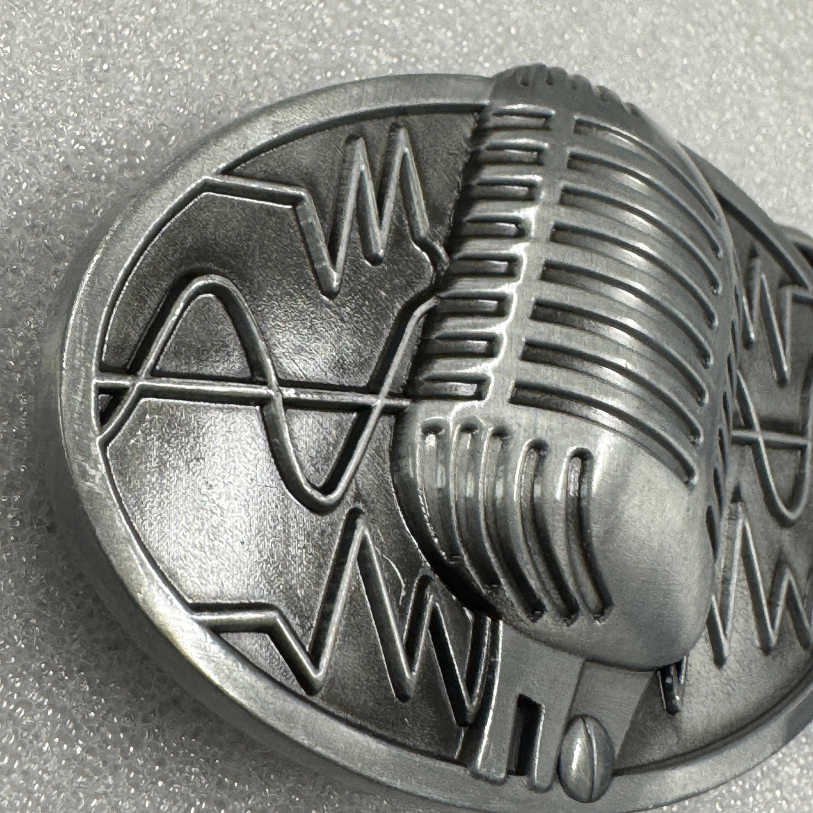 Microphone Sound Wave Belt Buckle Retro Music Rockabilly Metal