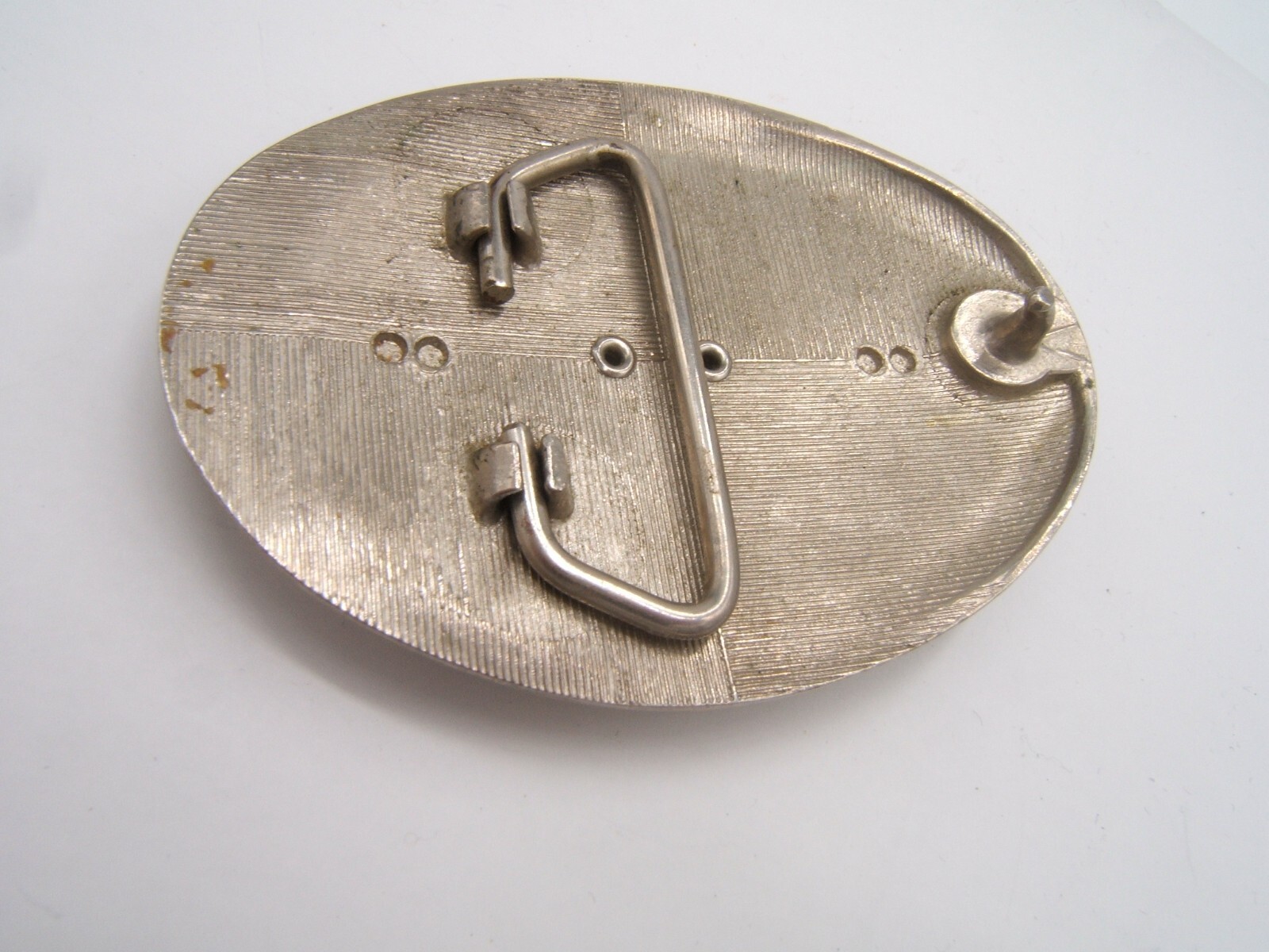 VTG WESTERN SILVERTONE METAL BELT BUCKLE PORCELAIN CENTER 2 HORSES