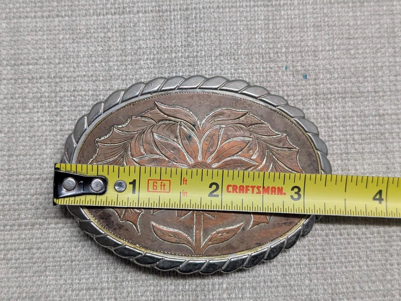 vintage DAISY belt buckle ENGRAVED western FLORAL western cowboy