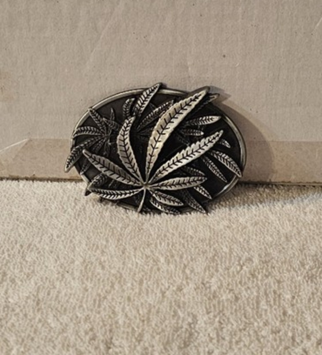 MARIJUANA LEAVES LEAF FUNNY COWBOY RODEO BELT BUCKLE