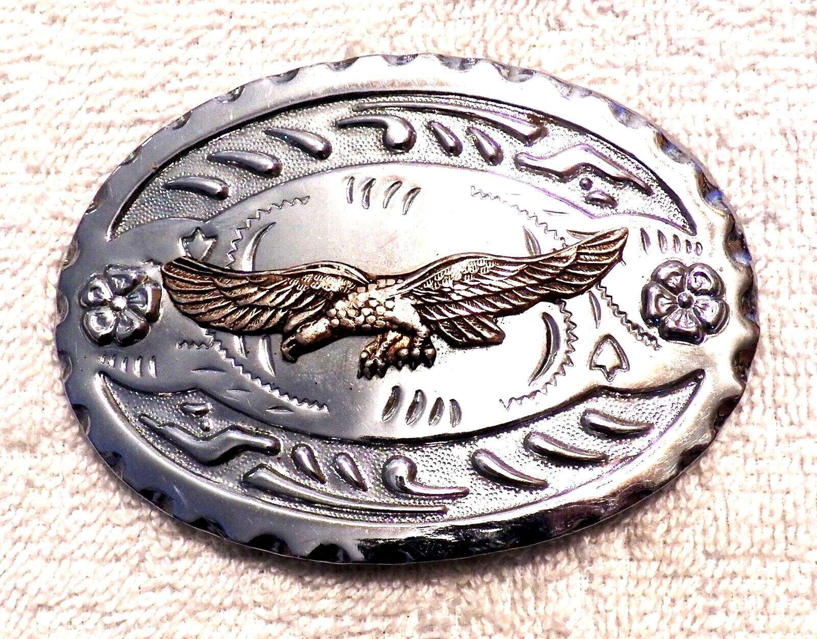 CLASSIC BELT BUCKLE PATRIOTIC FLYING EAGLE WINGS FEATHERS GOLD/SILVER TONE BB13