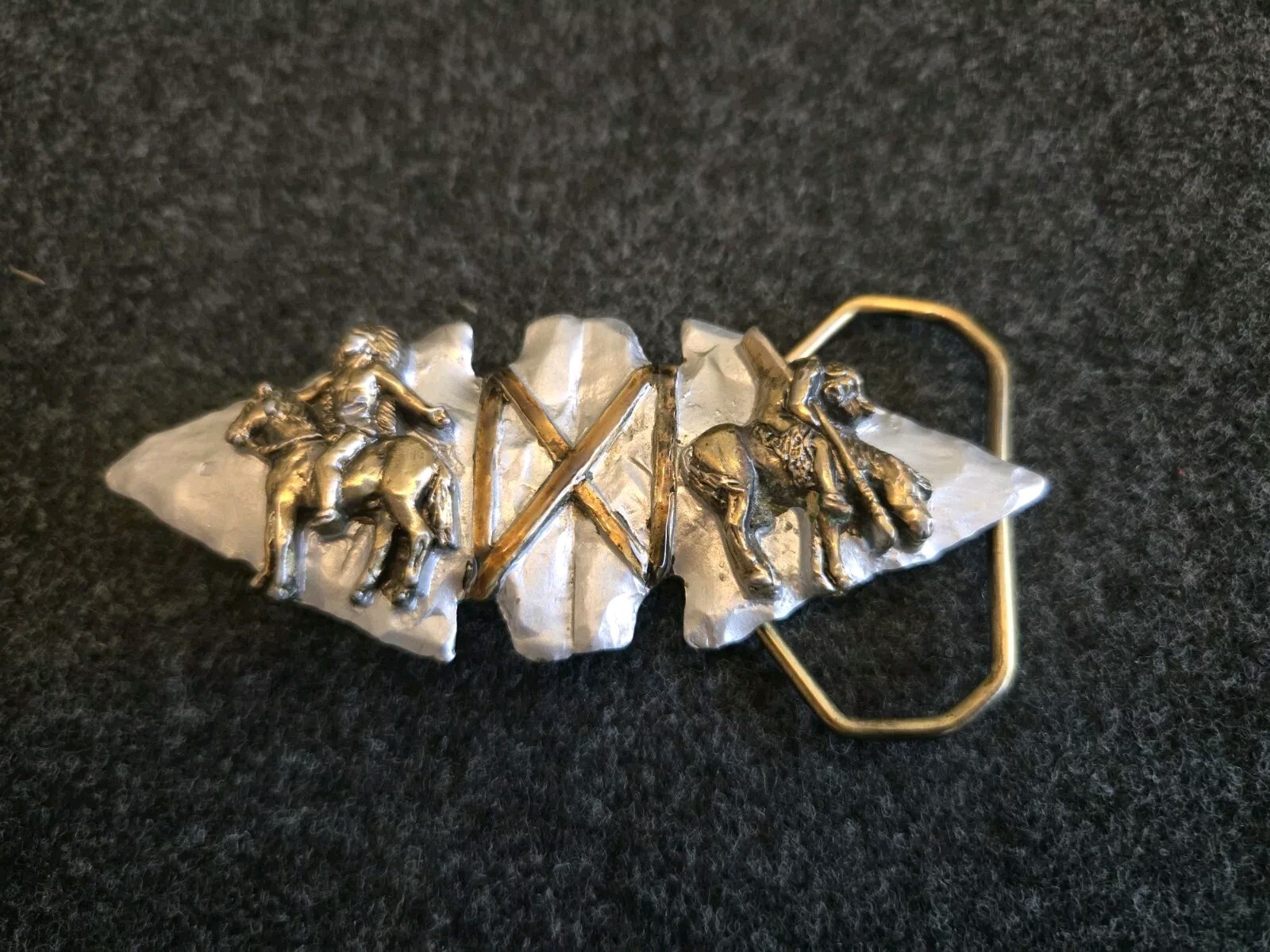 Arrowhead 1990s Vintage Belt Buckle