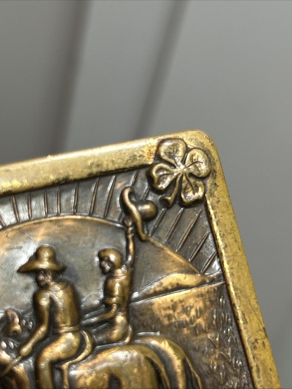 46. Vtg Brass Cowboy Wagon Clovers Round up Scene Belt Buckle 3 1/8&Prime; x 1 7/8&Prime;