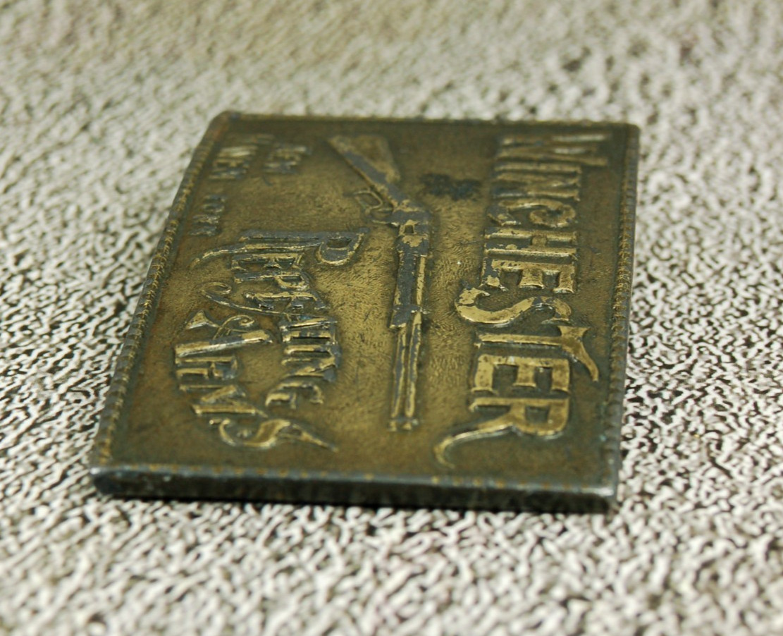 Winchester New Haven Repeating Arms belt buckle western