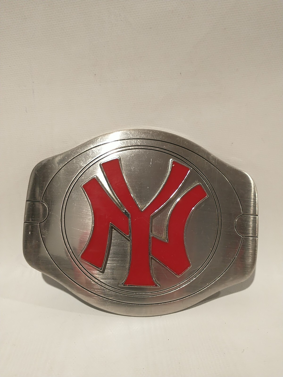 New York Yankees Baseball Belt Buckle Silver Red 5&Prime;x3.75&Prime;