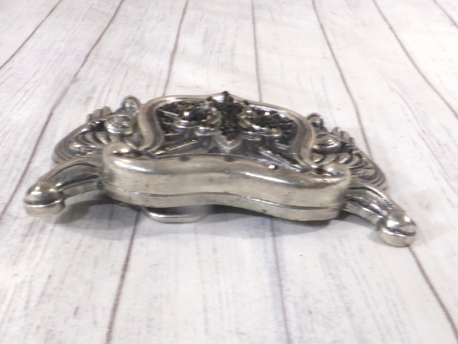 Silver Dagger Fleur De Lis Silvertone Belt Buckle with Black Crystals