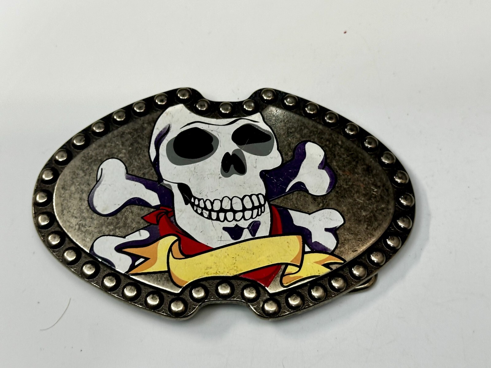 Smiling Skull Head Crossbones Ribbon Picture On Studded Unique Belt Buckle