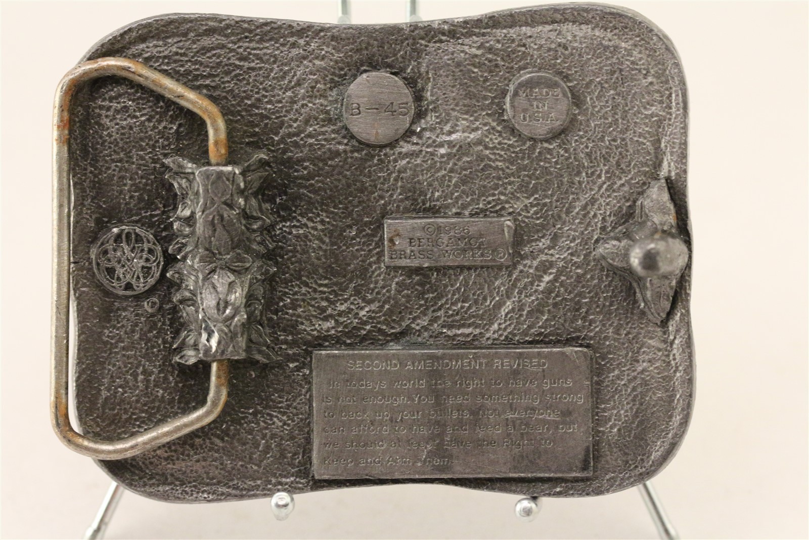 1986 Bergamot Brass Works The Right To Keep and Arm Bears Belt Buckle Never Used