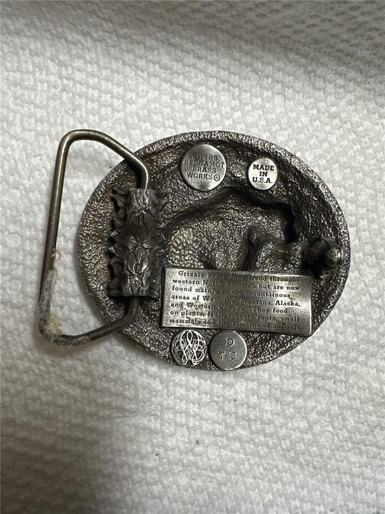 Bergamot Brass Works Grizzly Bear Belt Buckle Silver Color 1985 Made In USA