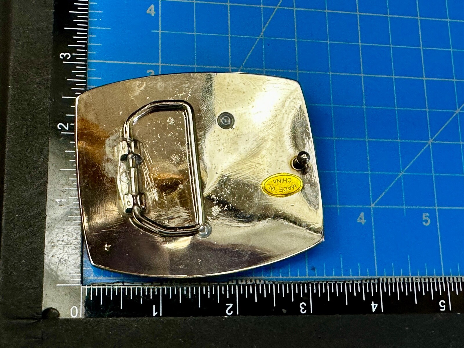 Letter Initial T – Silver color Vintage Belt Buckle – Missing Rhinestone?