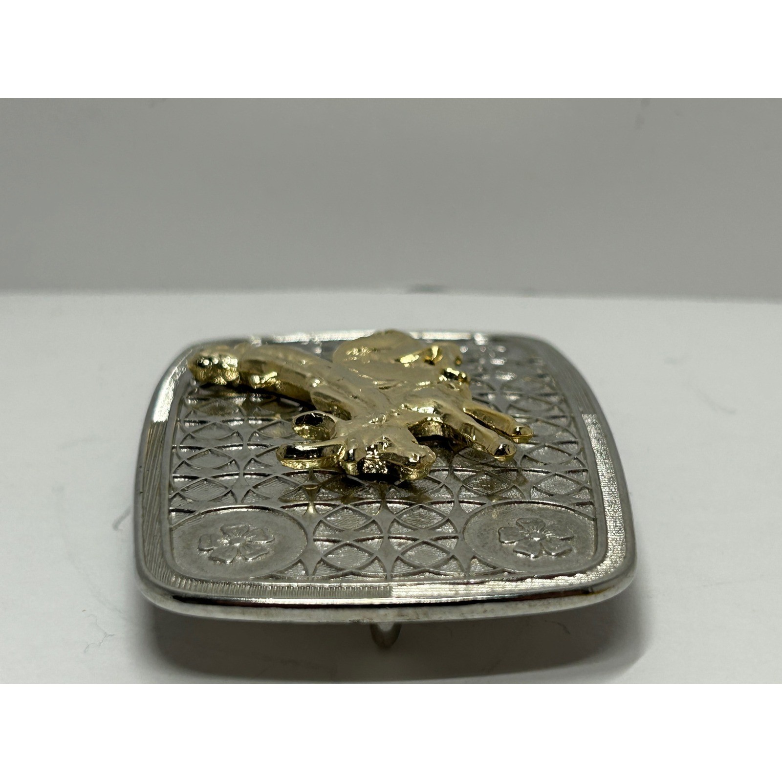 Western Cowboy Rodeo Bucking Bull Rider Belt Buckle Silver Tone Gold Tone