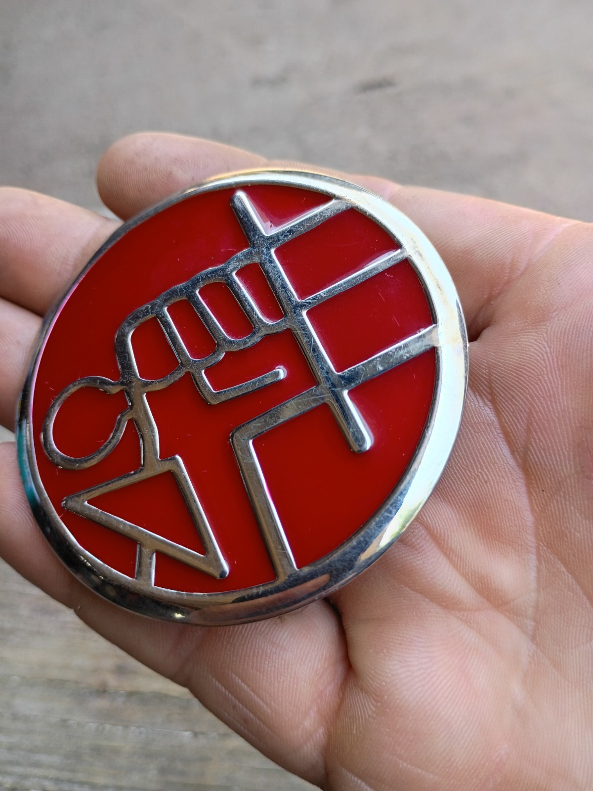 HELLBOY BELT BUCKLE UNIVERSAL STUDIOS Comic Con Hell Boy