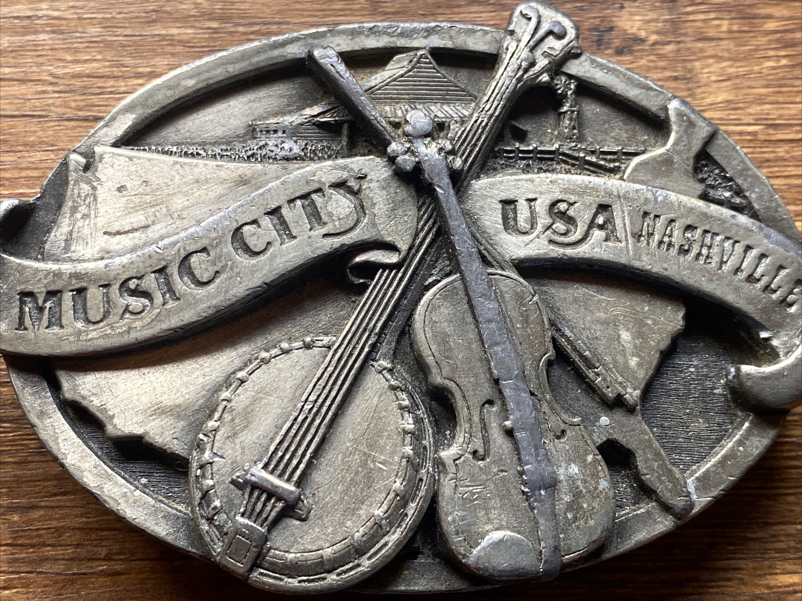 Vintage NASHVILLE MUSIC CITY USA metal Belt Buckle Pewter Banjo Fiddle Country