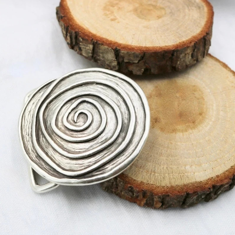 Round Belt Buckle With Asymmetrical Spiral, Irregular Design