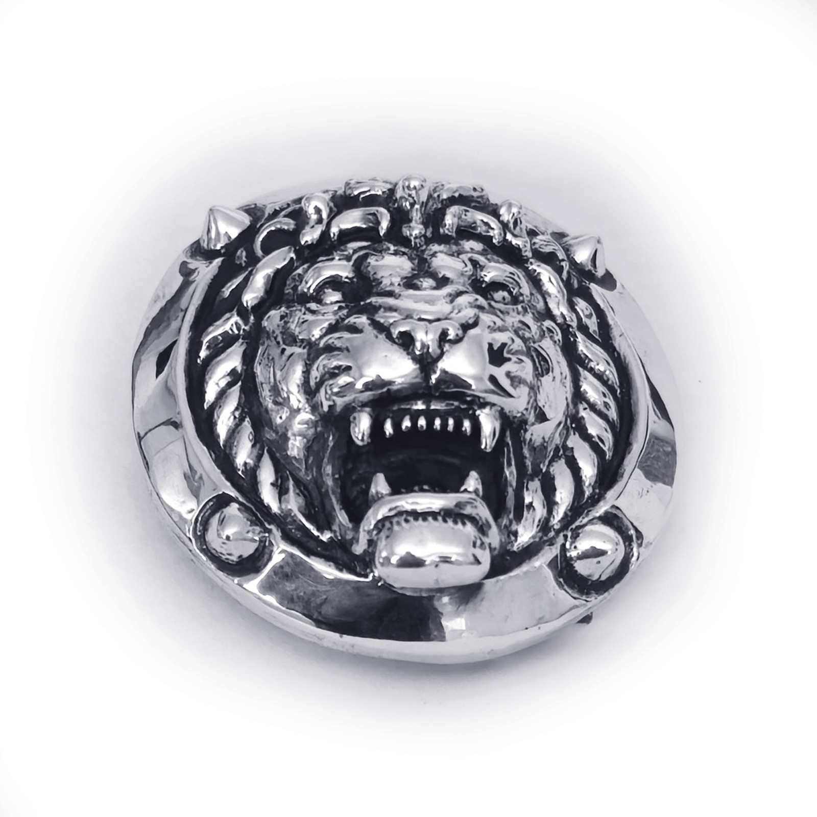 Lion Attacking Head Sterling Silver Round Belt Buckle