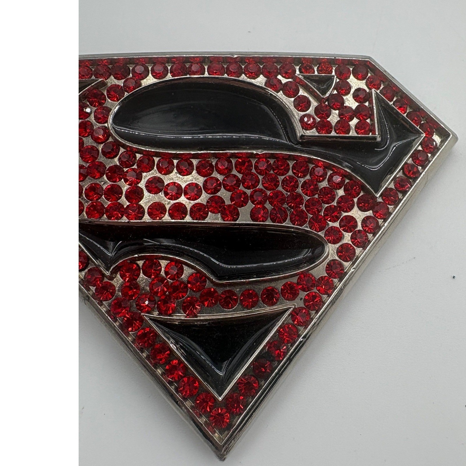 DC Comics Superman Belt Buckle s11 Shield Metal Red Silver Good