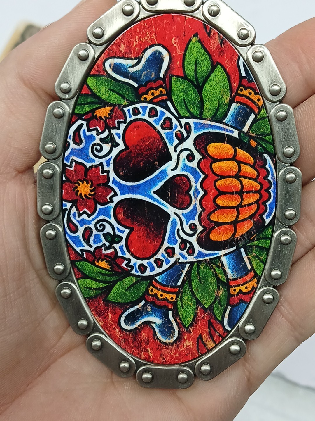 HOTBUCKLE Oval “SKULL Flowers & Cross Bones BELT Buckle Only New Like Ed hardy