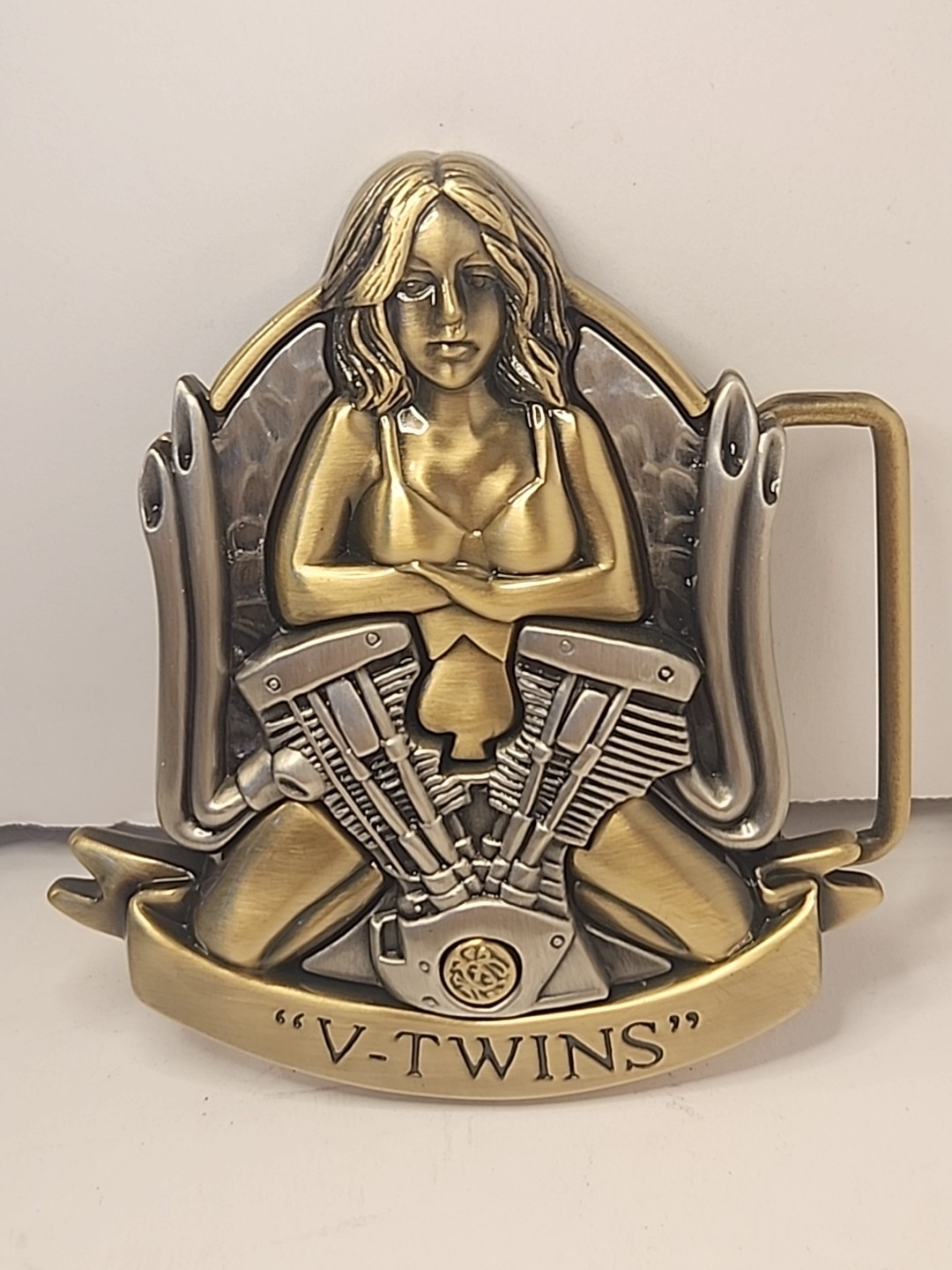 New 2010 The Bradford Exchange V-Twins Biker Belt Buckle Unisex