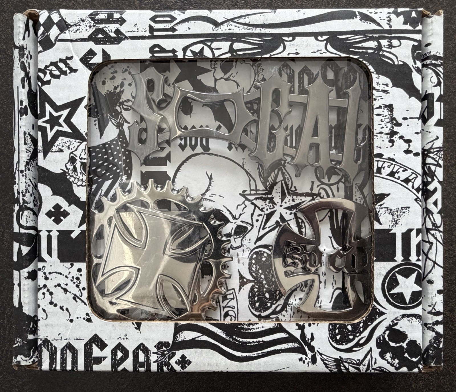 NO FEAR SO CAL BELT BUCKLE GIFTBOX 3PK BOTTLE OPENER SPROCKET IRON CROSS VTG Y2K